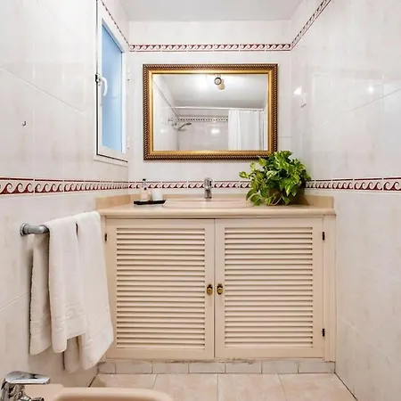 Apartament Centro Ferrandiz Parking Gratis Malaga